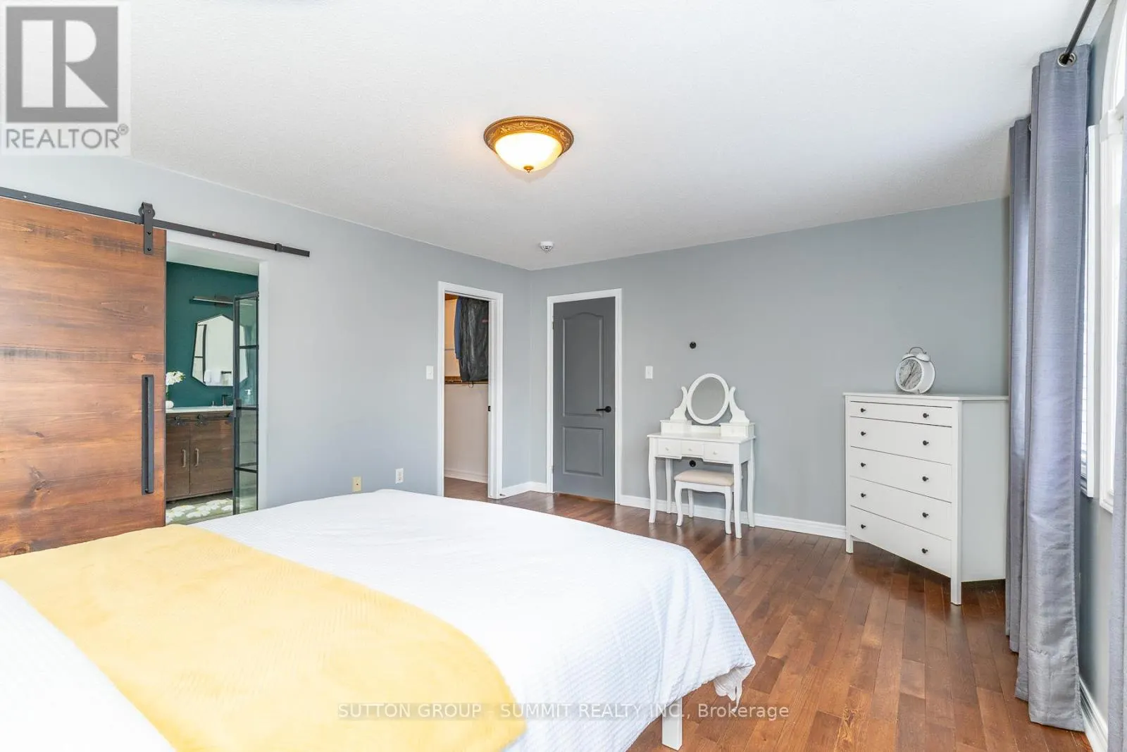 54 - 4055 FOREST RUN AVENUE S