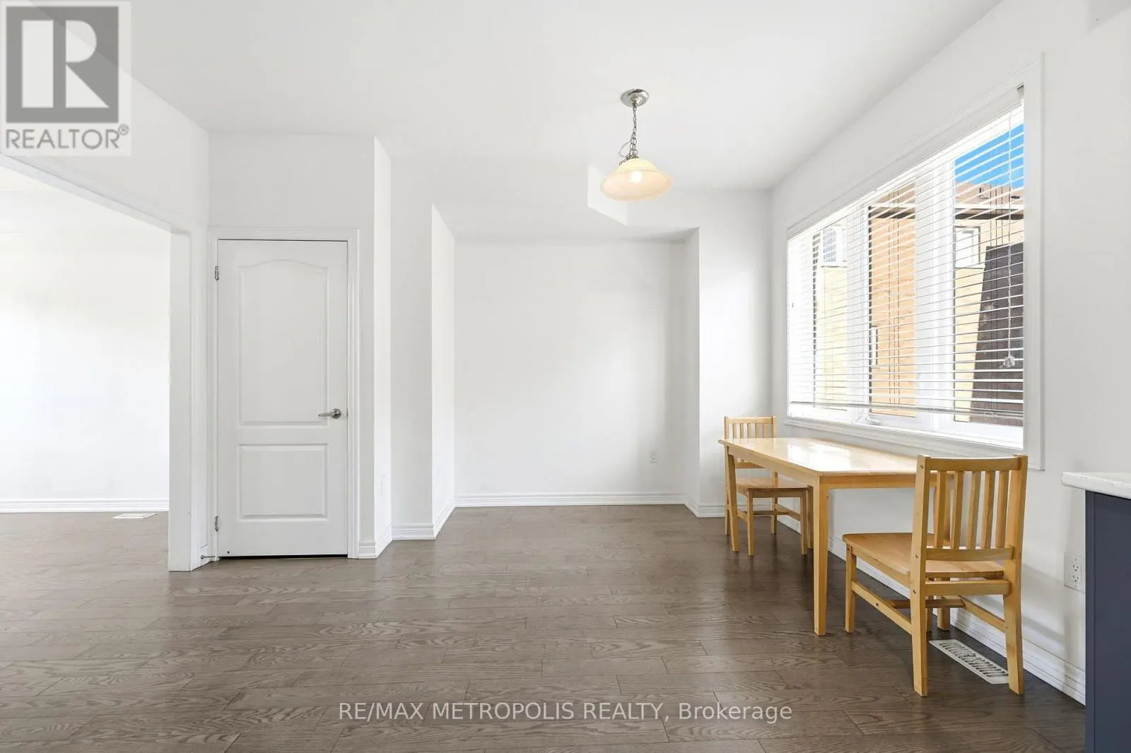 MAIN - 31 ALLEGRO DRIVE