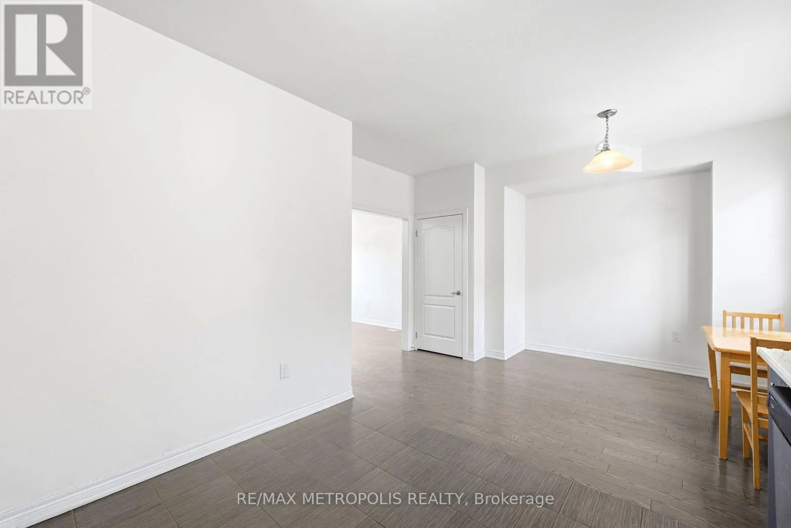 MAIN - 31 ALLEGRO DRIVE
