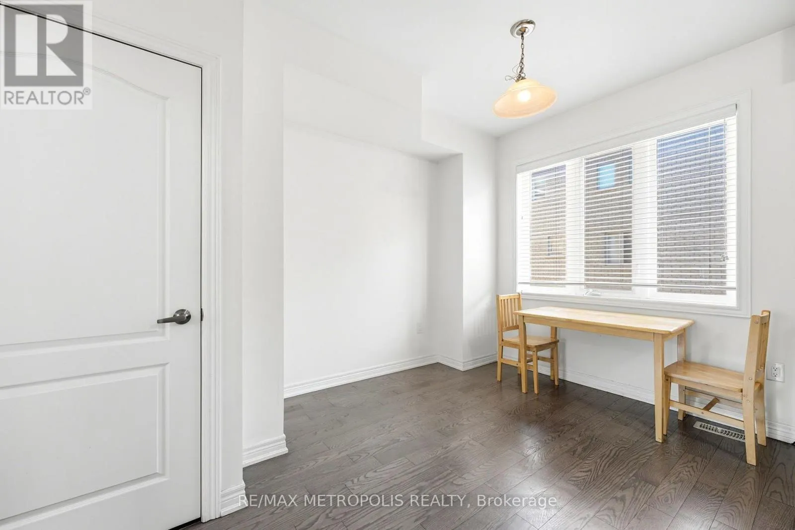 MAIN - 31 ALLEGRO DRIVE