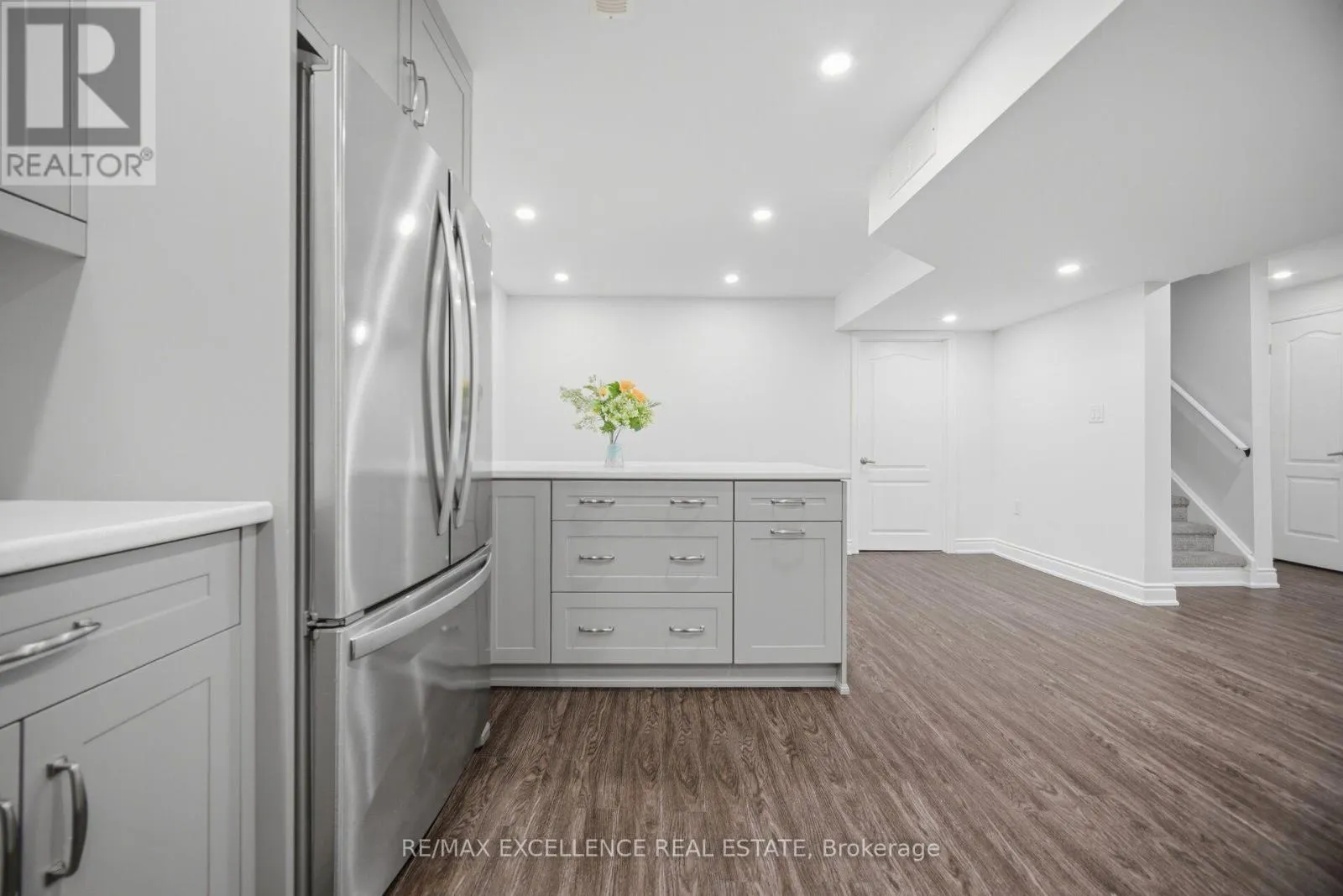13 SAGE MEADOW CRESCENT