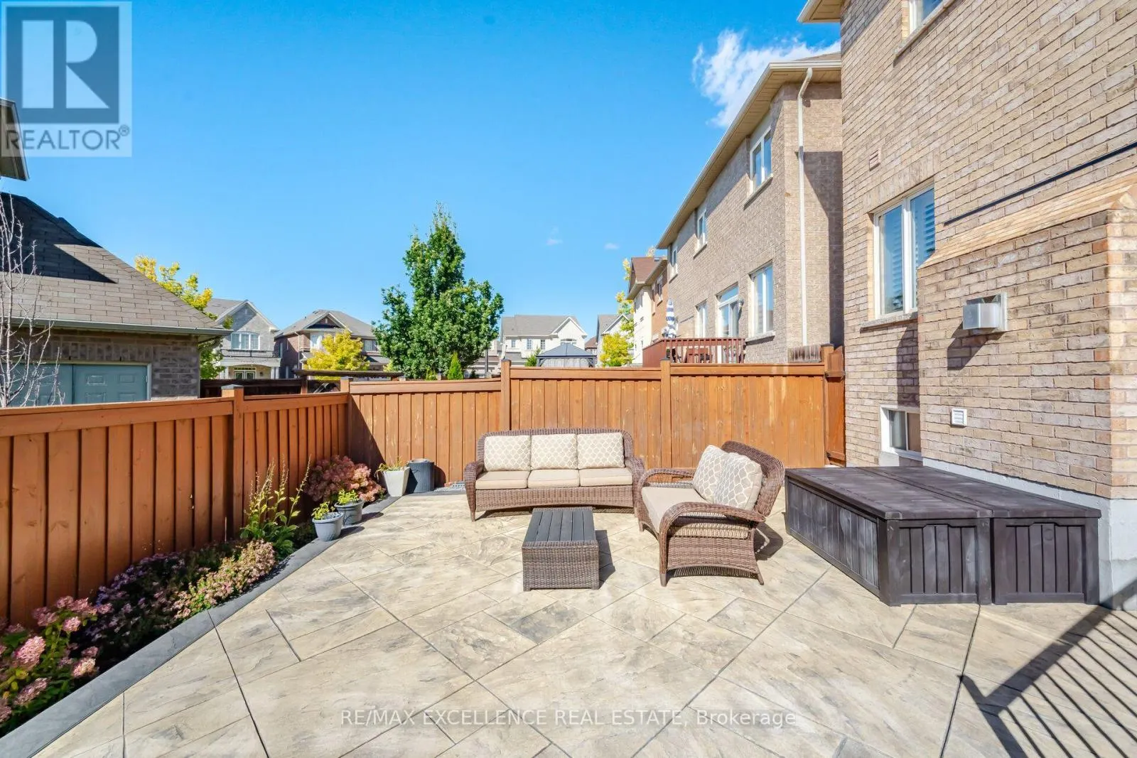 13 SAGE MEADOW CRESCENT