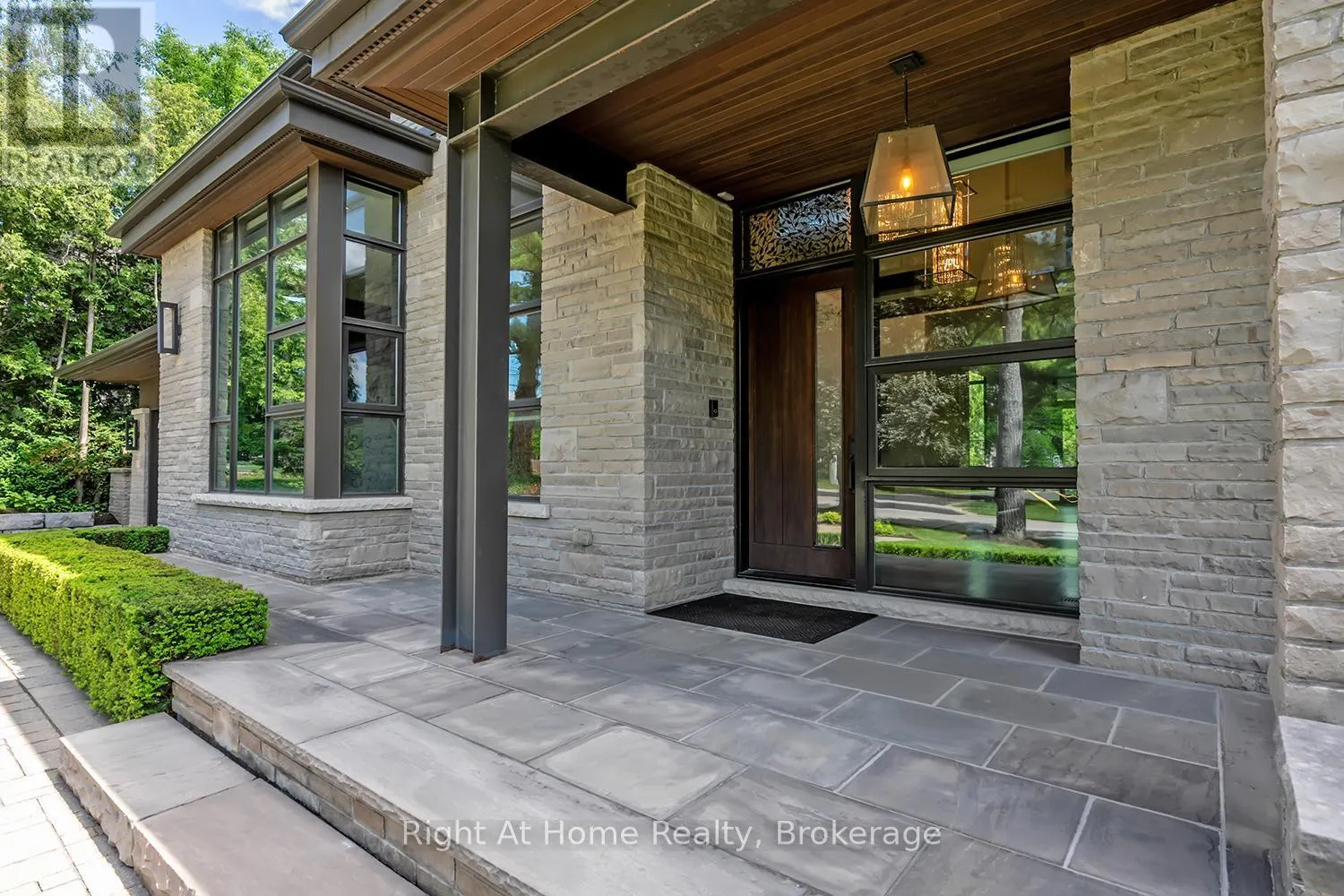 265 MAPLE GROVE DRIVE