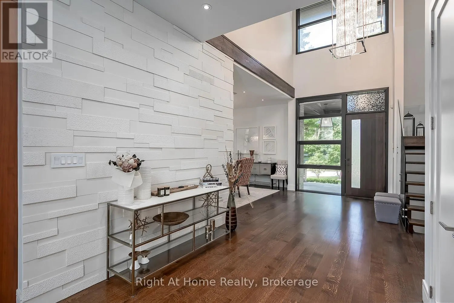 265 MAPLE GROVE DRIVE