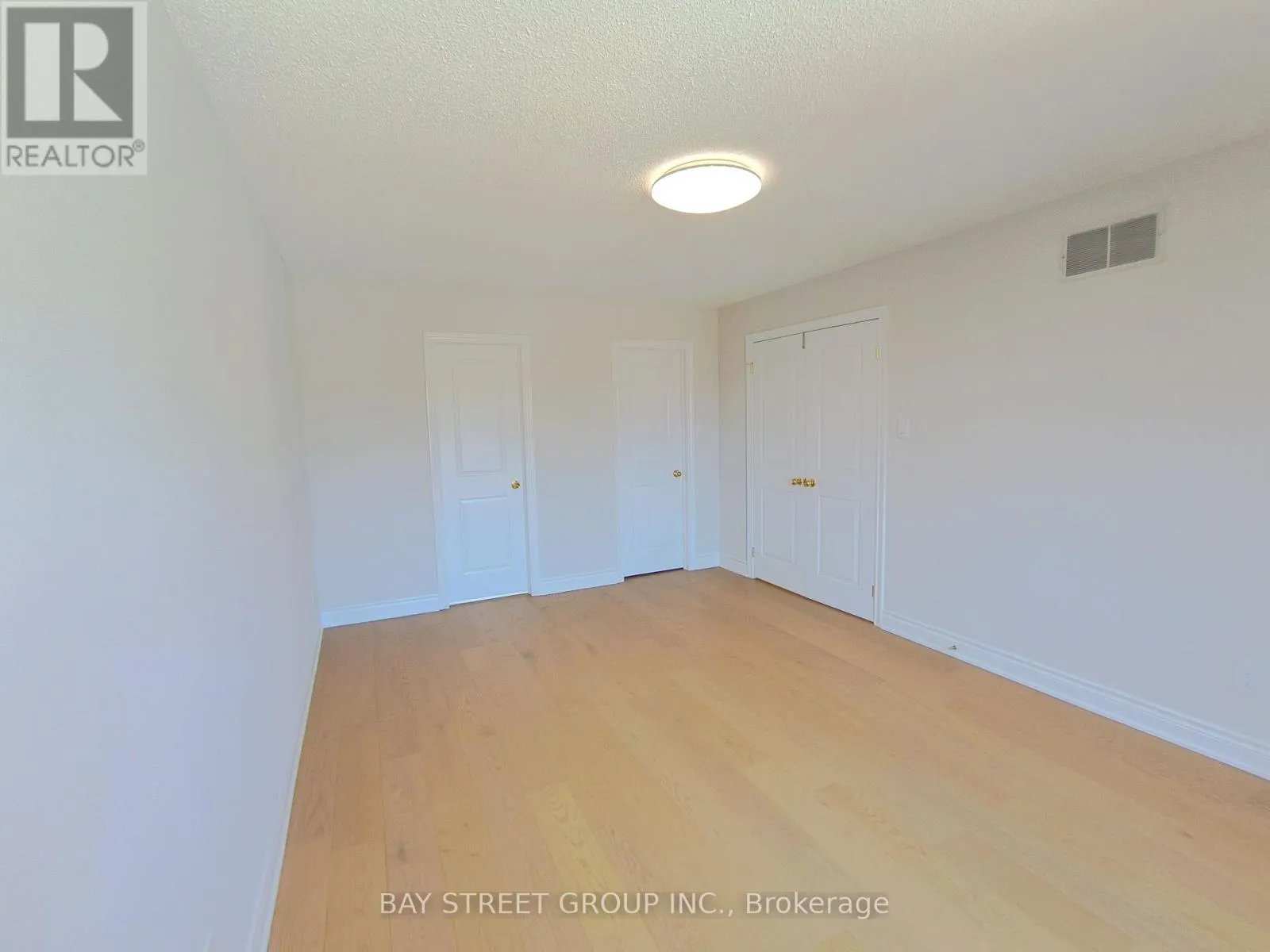 3282 DRAGON DRIVE