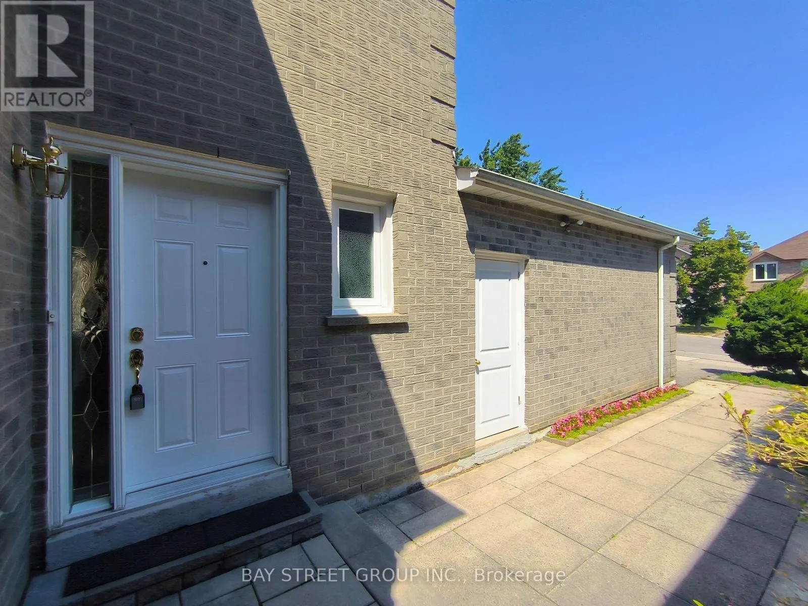 3282 DRAGON DRIVE