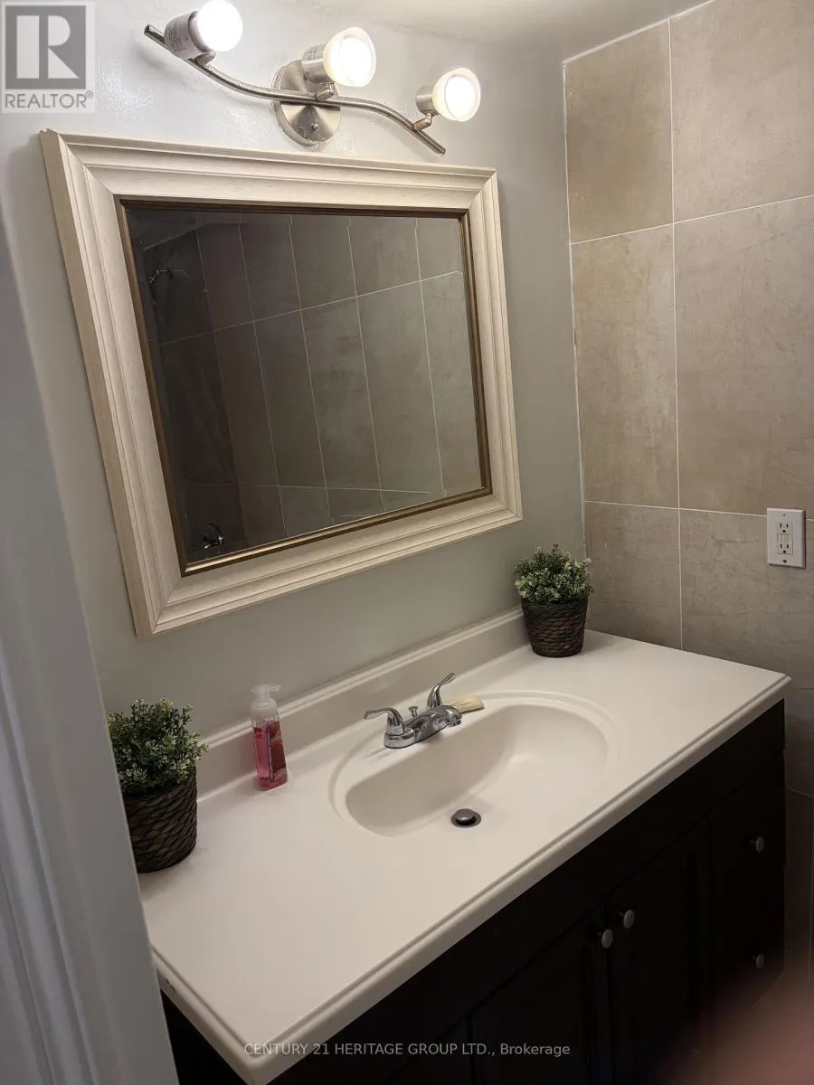 411 - 80 GRANDRAVINE DRIVE