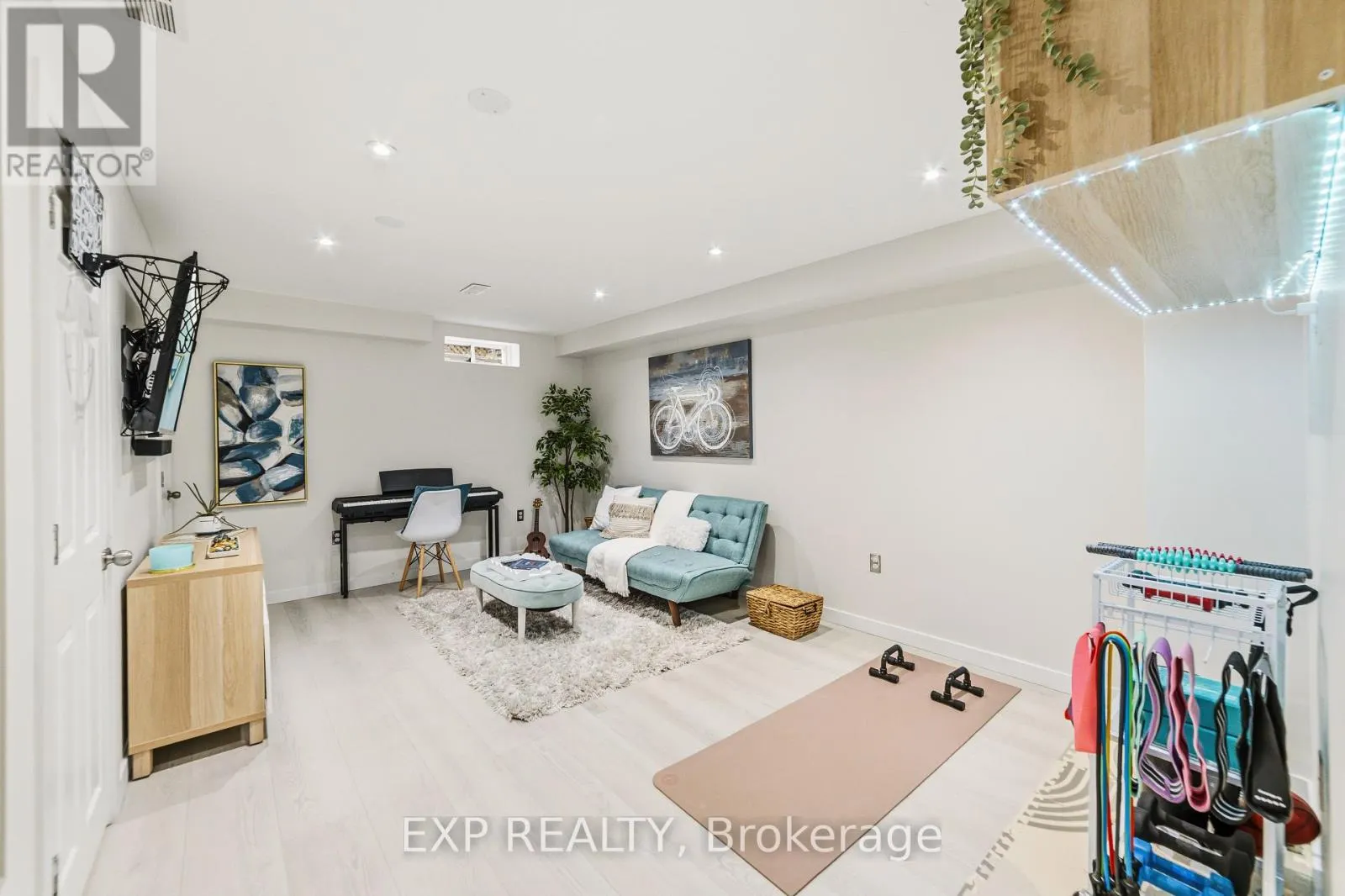 4368 FAIRVIEW STREET