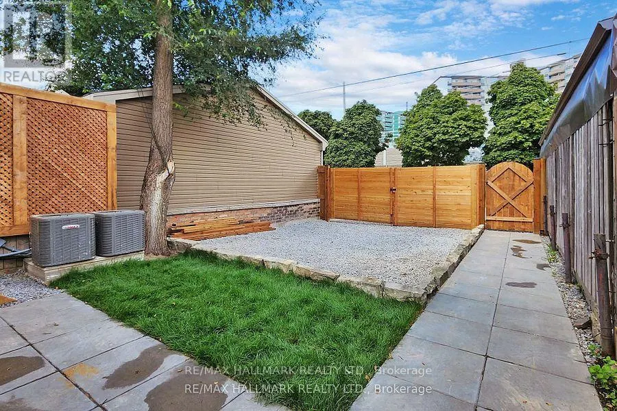 LOWER - 58 CORBETT AVENUE