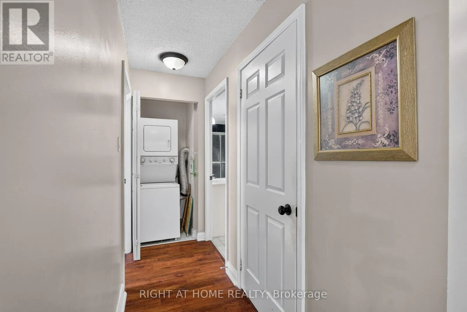 708 - 22 HANOVER ROAD