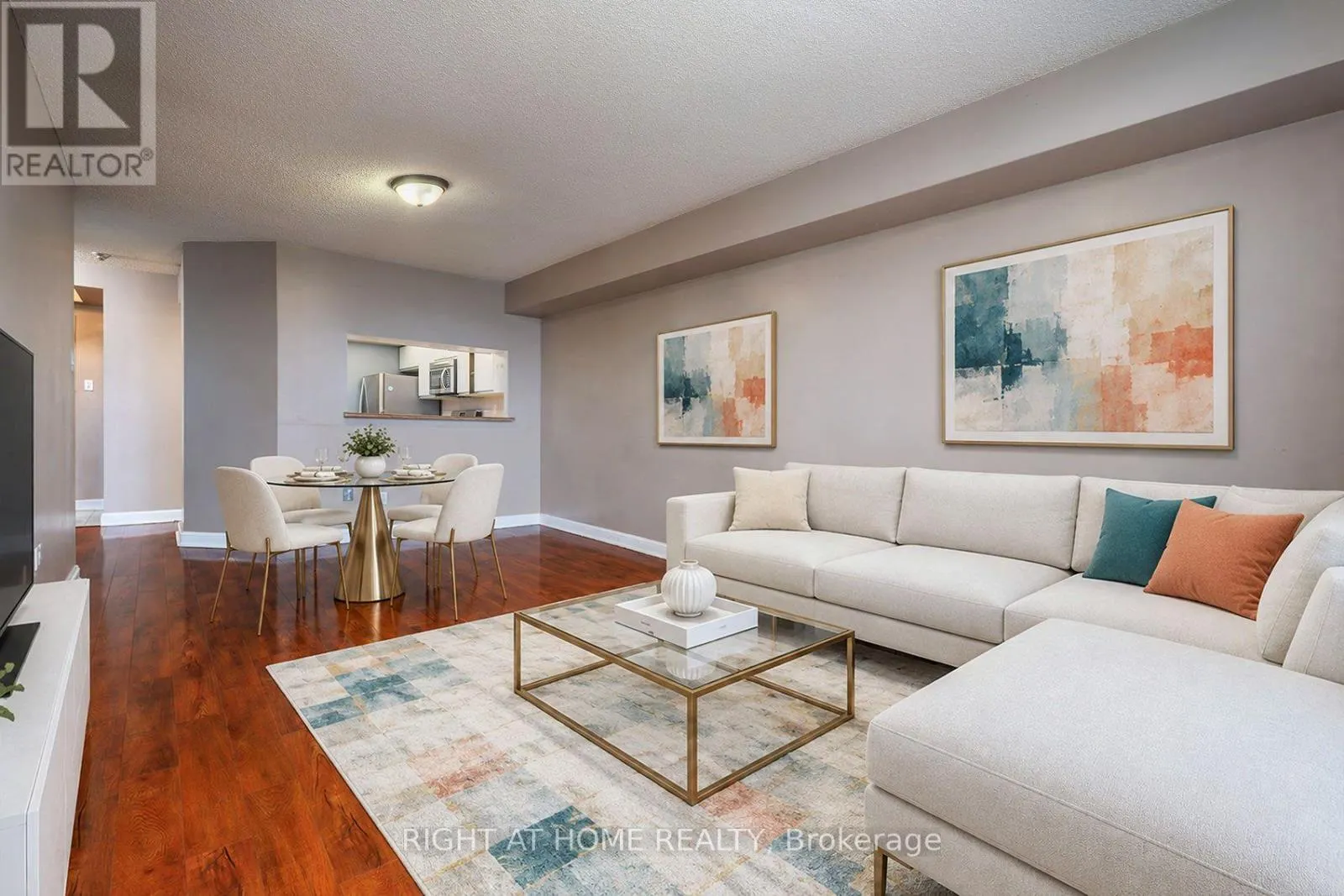 708 - 22 HANOVER ROAD