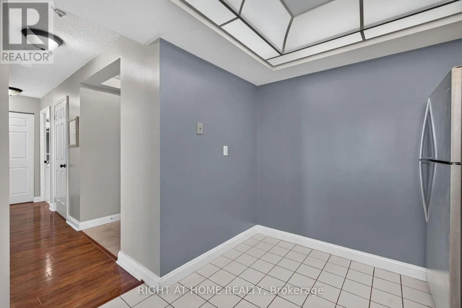 708 - 22 HANOVER ROAD