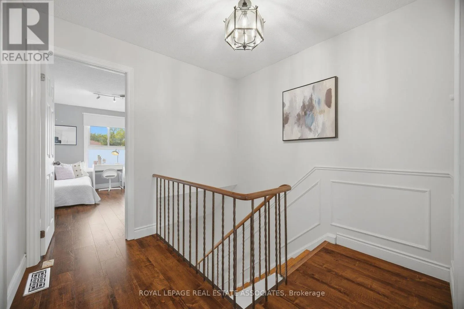 4002 BISHOPSTOKE LANE