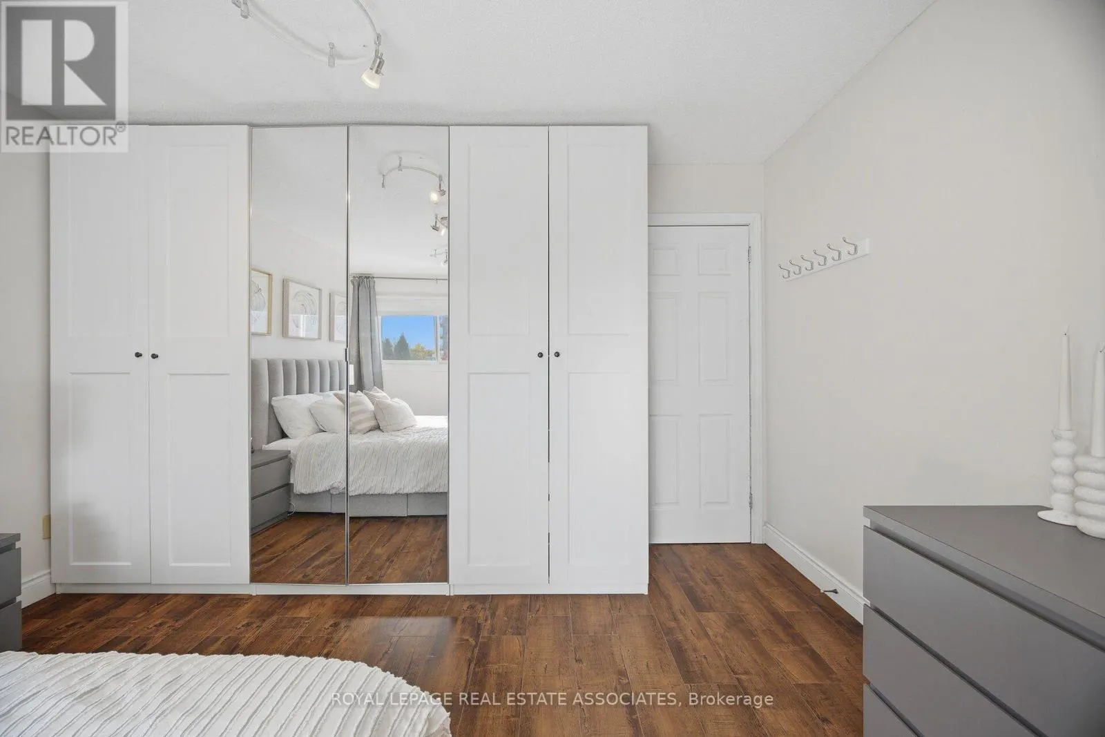4002 BISHOPSTOKE LANE