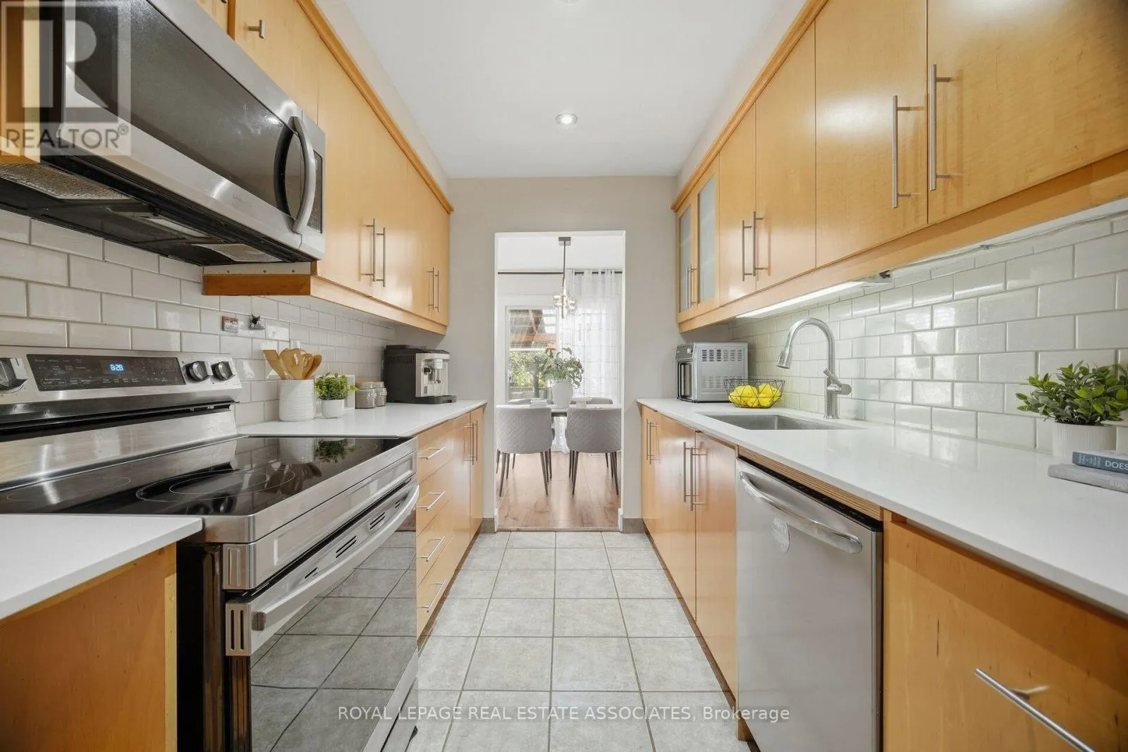 4002 BISHOPSTOKE LANE