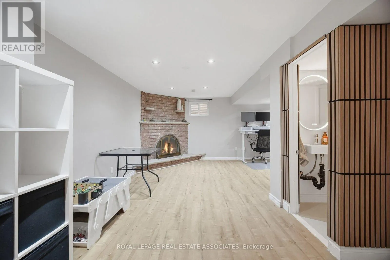 4002 BISHOPSTOKE LANE