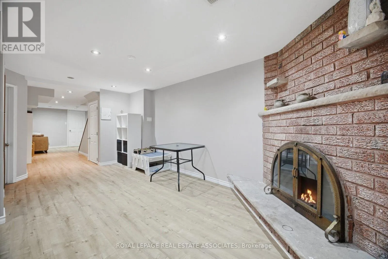 4002 BISHOPSTOKE LANE