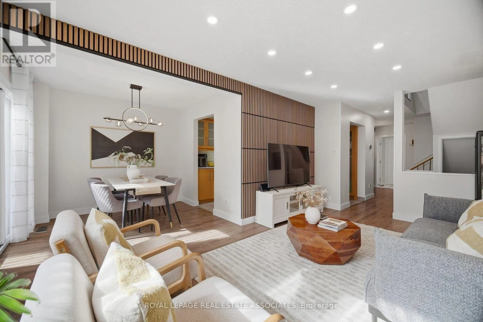 4002 BISHOPSTOKE LANE