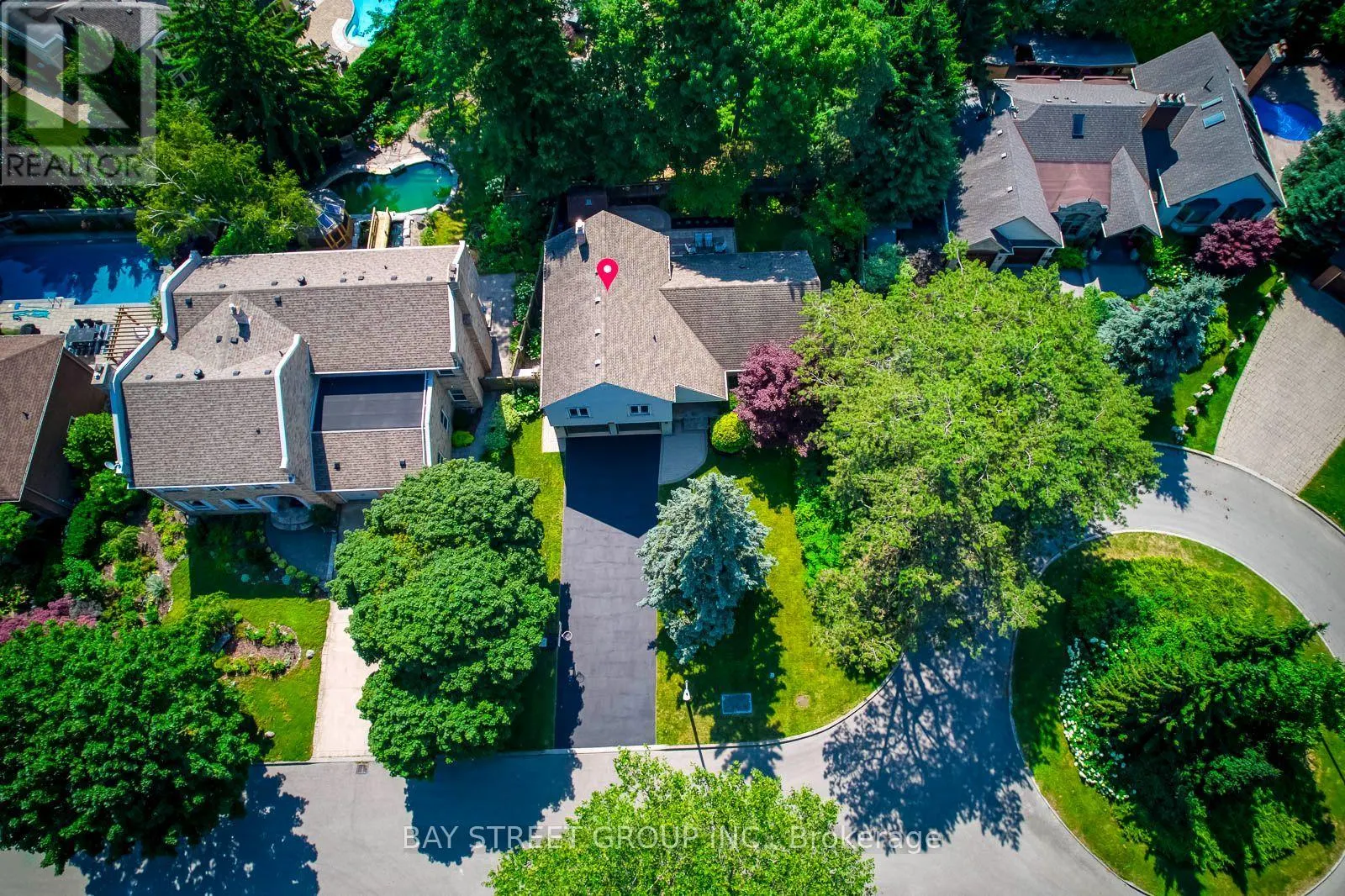 2234 BENNINGTON GATE