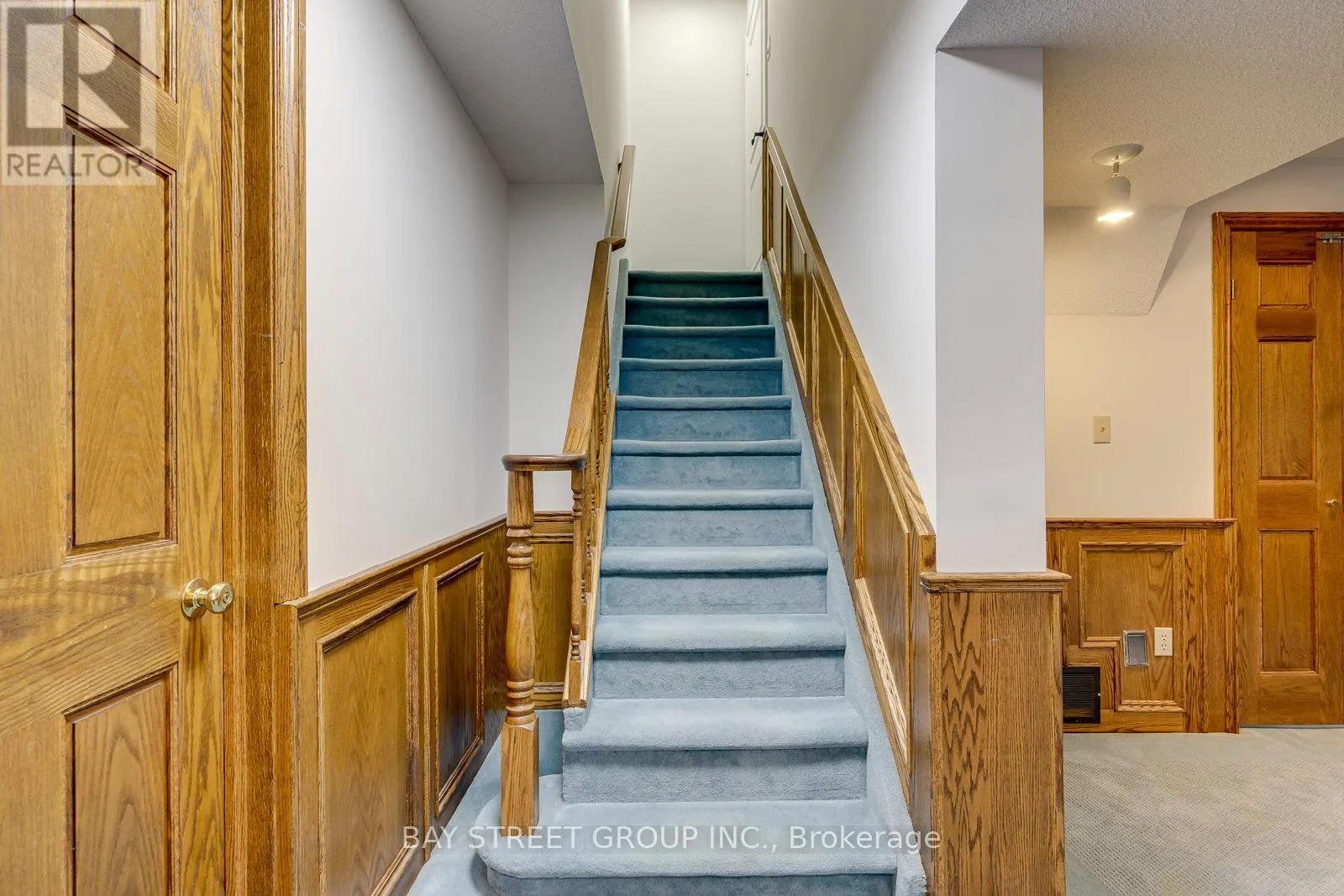 2234 BENNINGTON GATE