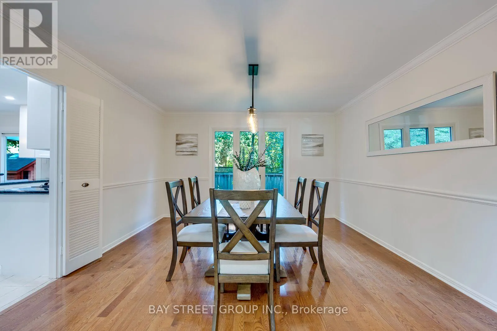 2234 BENNINGTON GATE