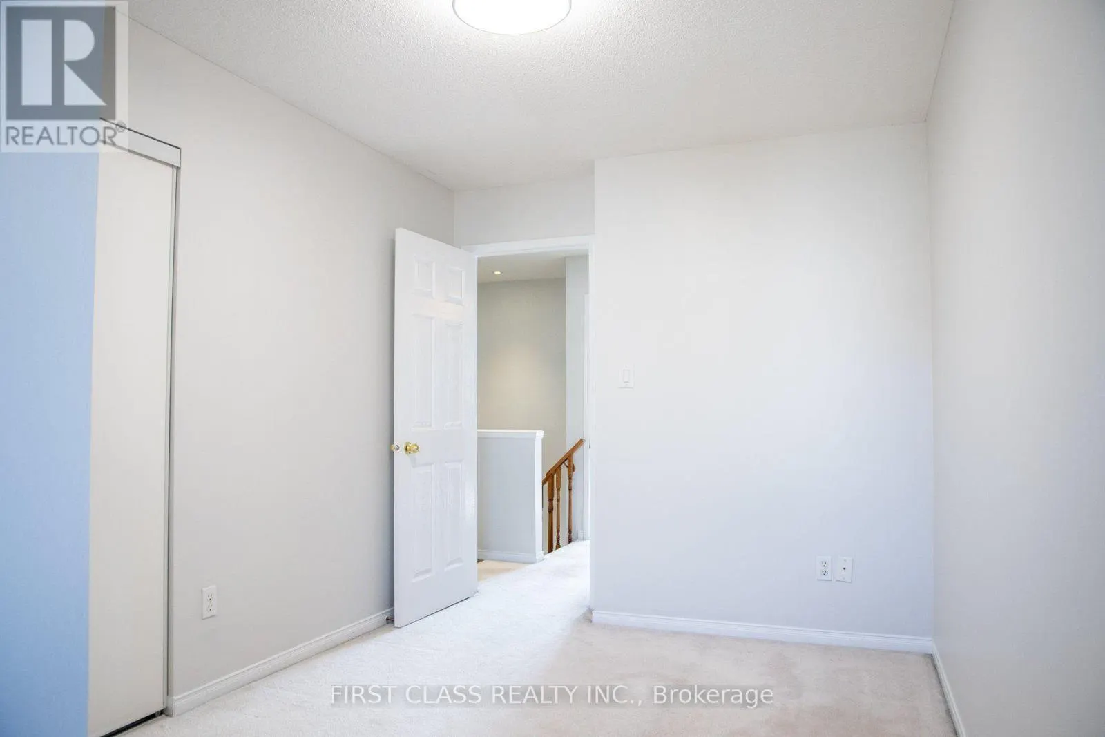 7224 DEANLEE COURT