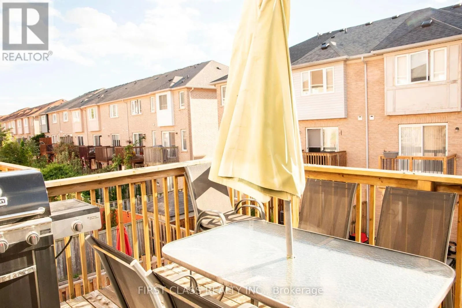 7224 DEANLEE COURT
