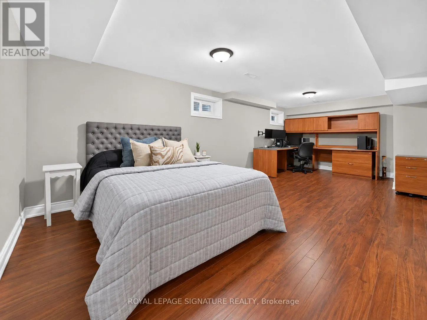 2595 CAVENDISH DRIVE