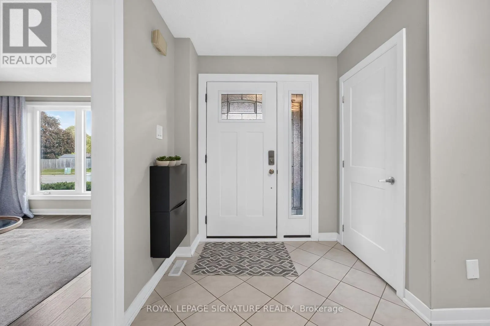 2595 CAVENDISH DRIVE