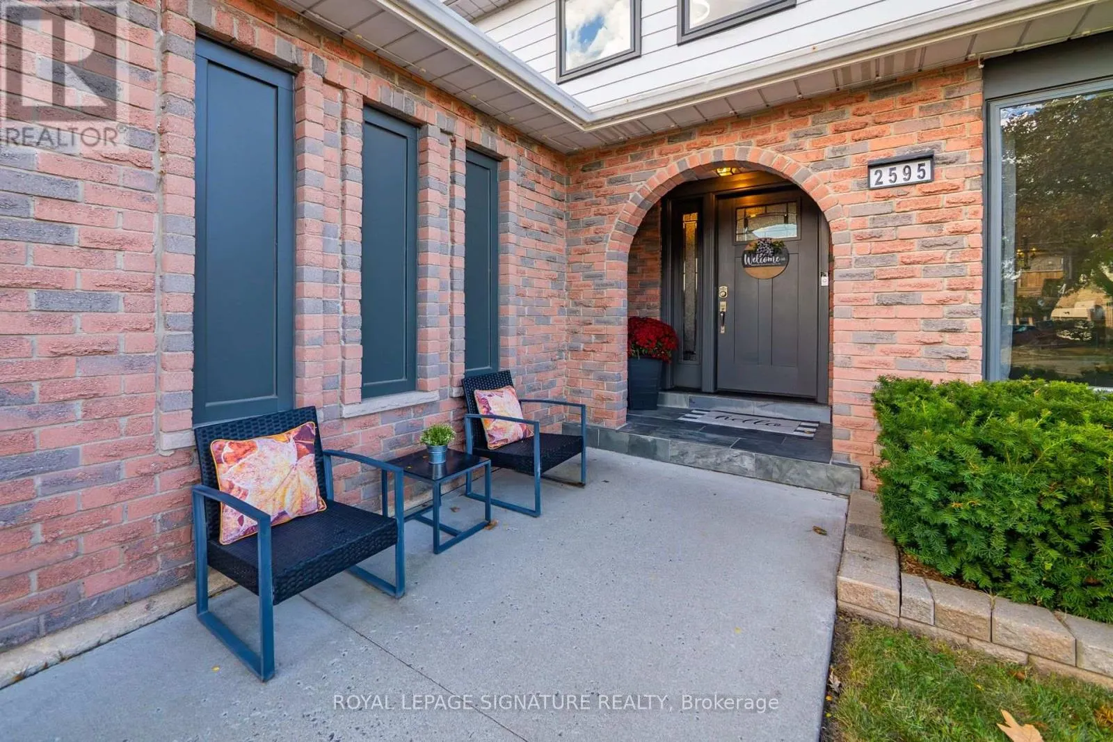 2595 CAVENDISH DRIVE
