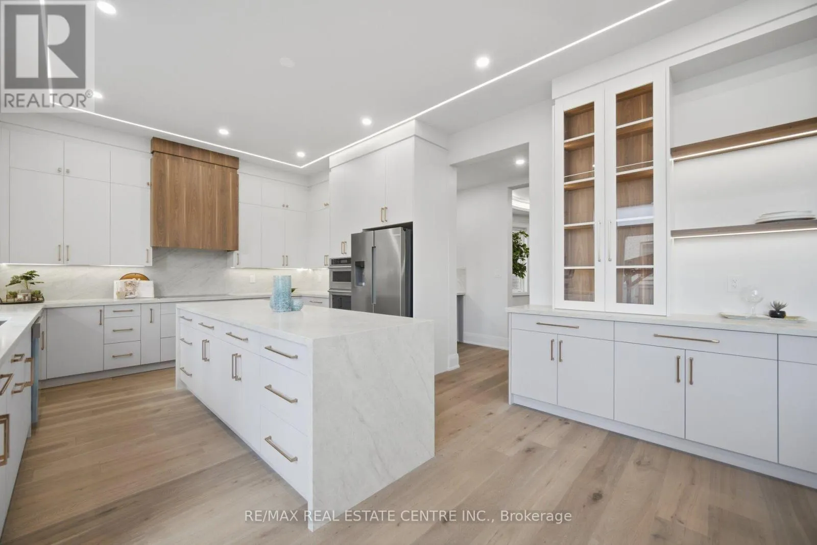 4 CALSTOCK PLACE