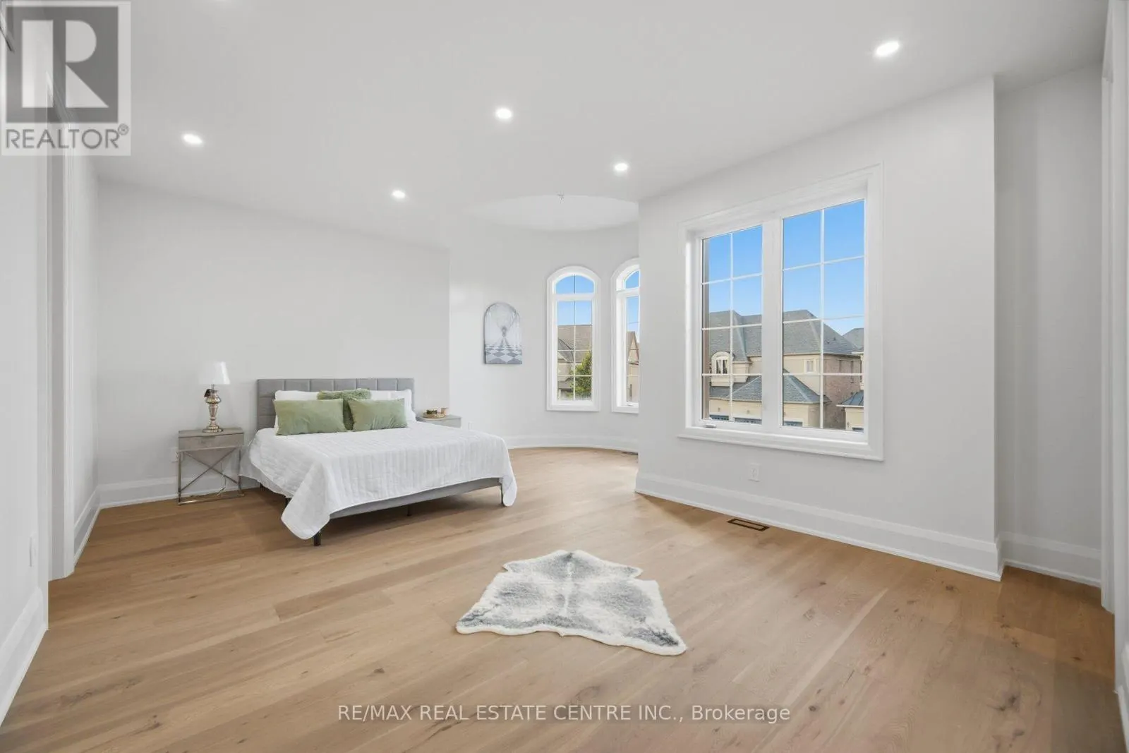 4 CALSTOCK PLACE