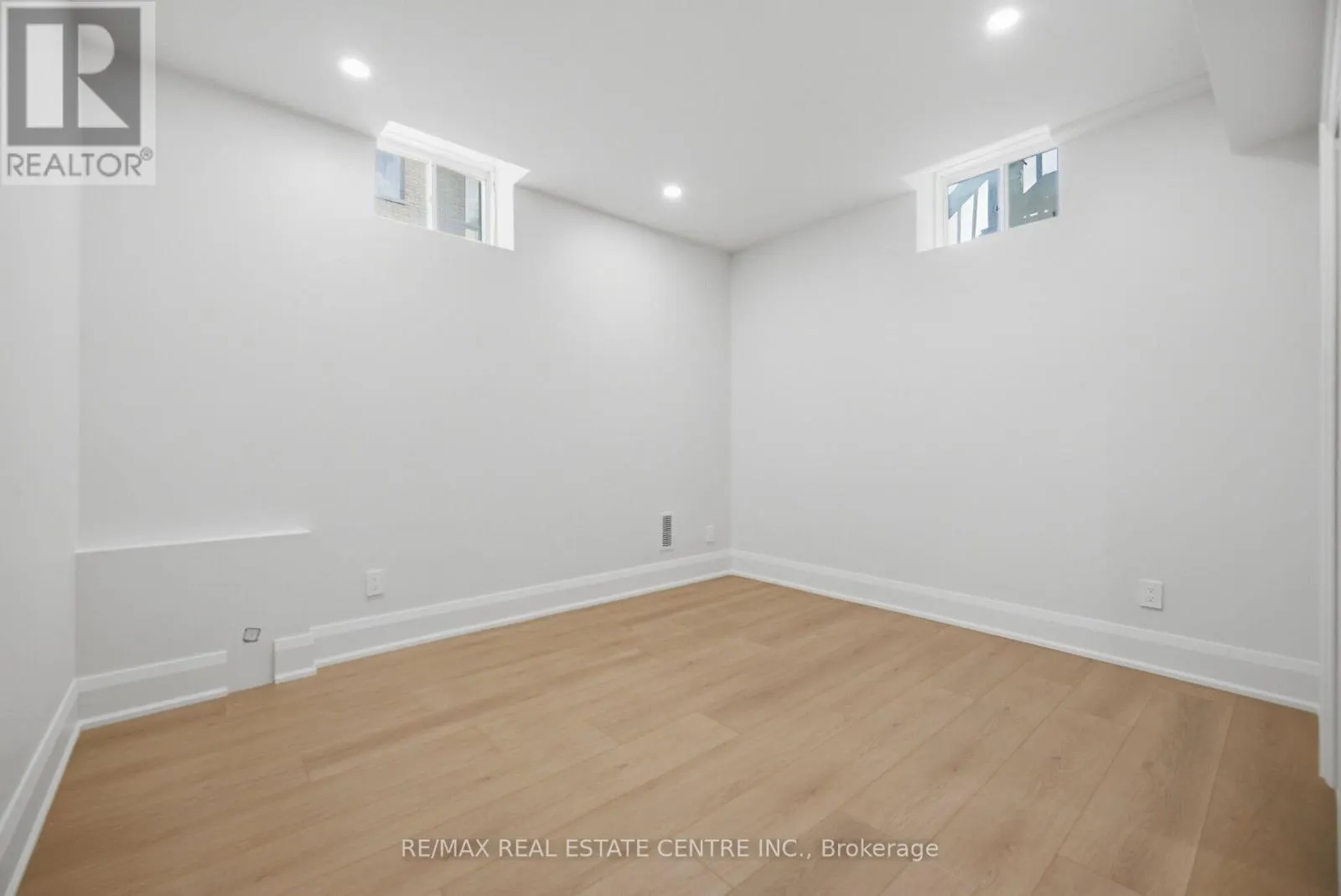 4 CALSTOCK PLACE