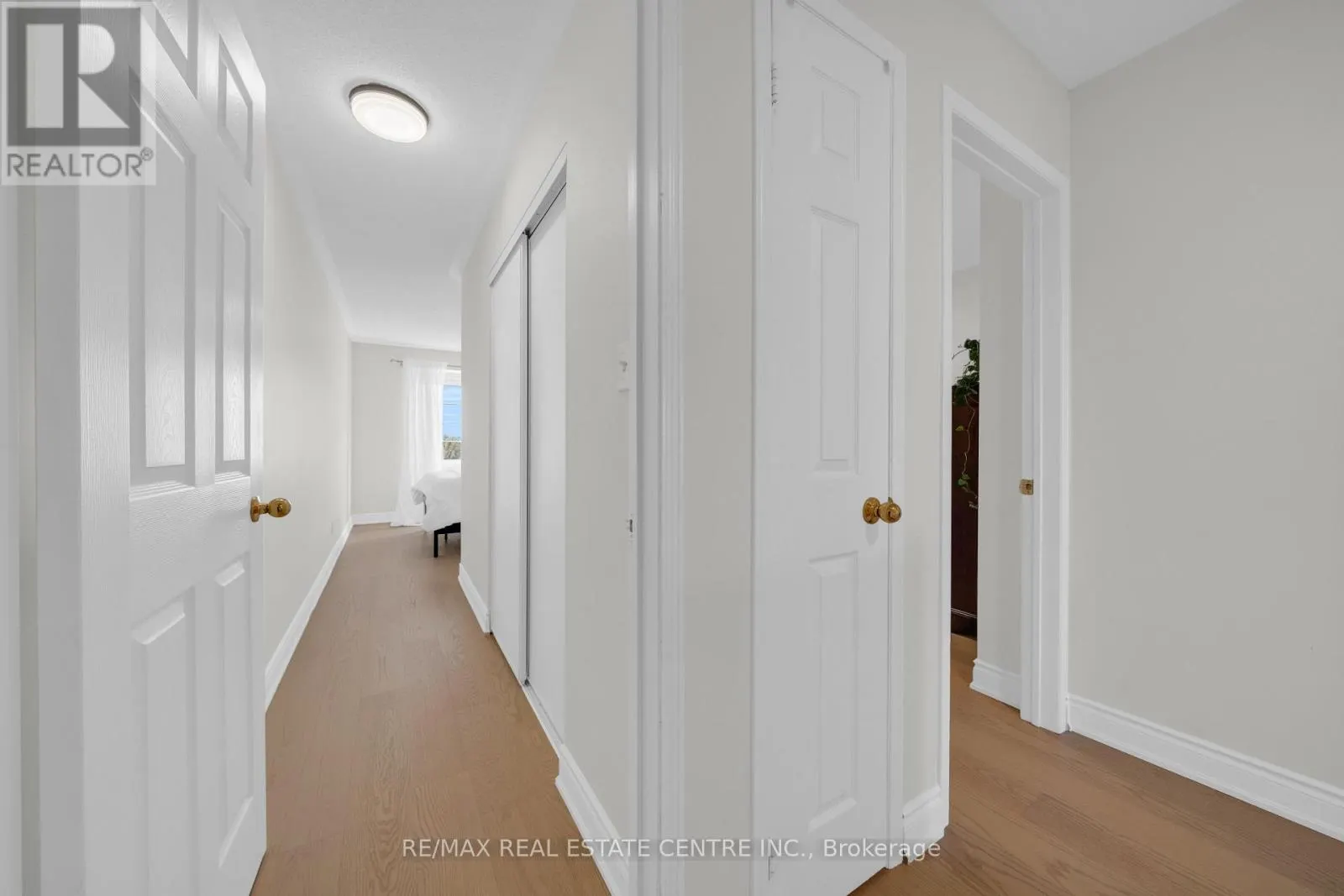 3440 REDPATH CIRCLE