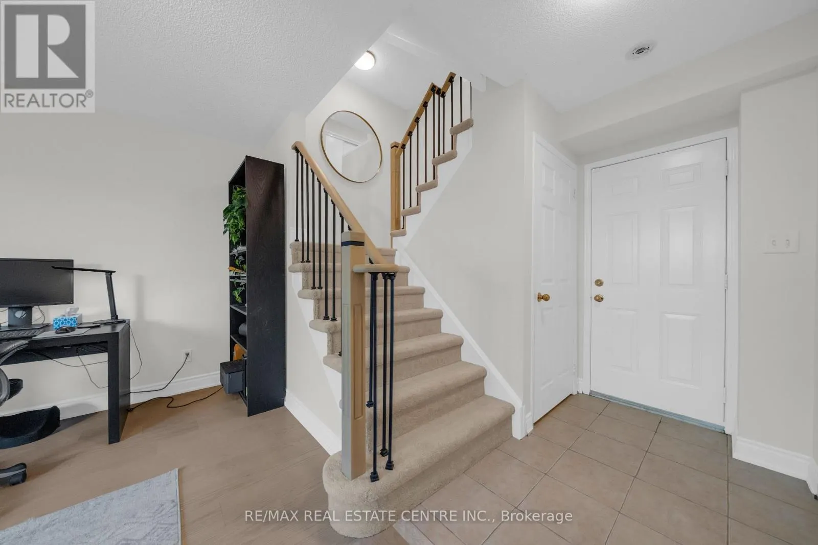 3440 REDPATH CIRCLE