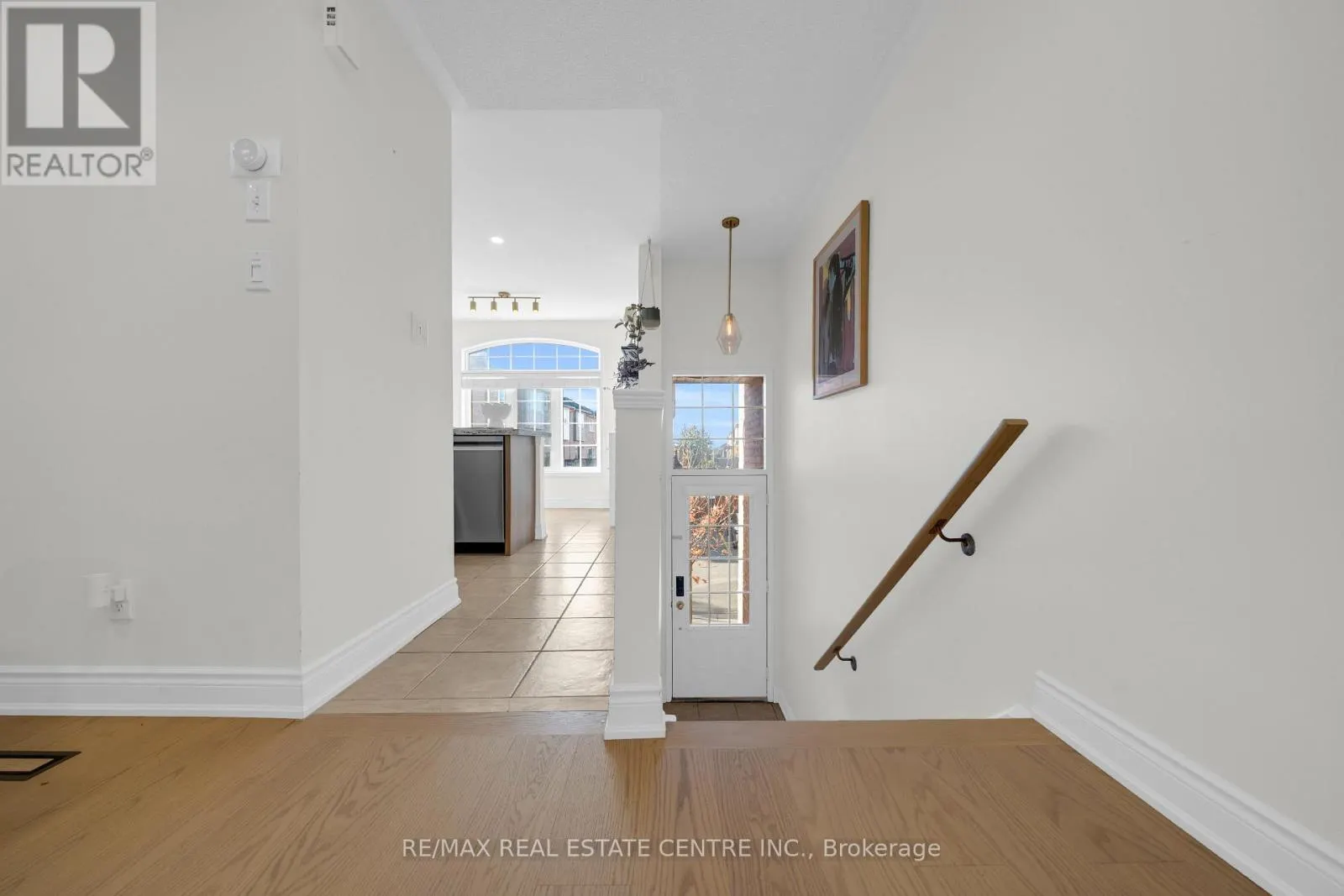 3440 REDPATH CIRCLE