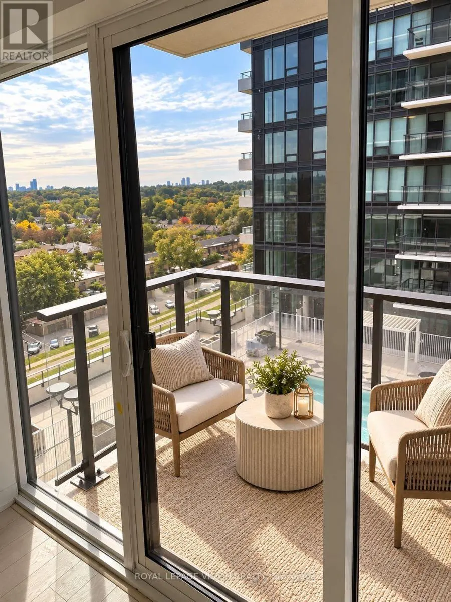 1017 - 4010 EGLINTON AVENUE W