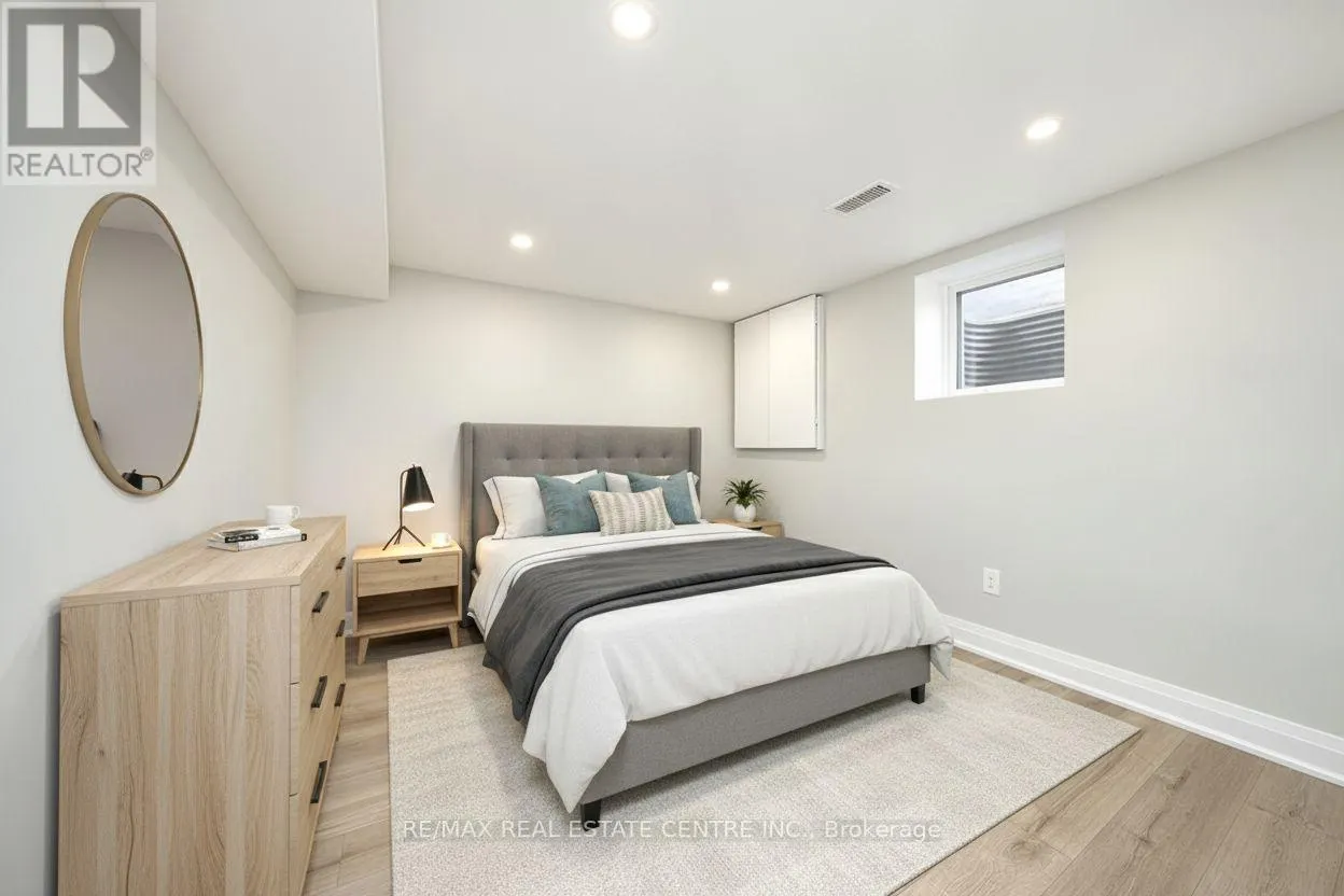 130 MARTINDALE CRESCENT