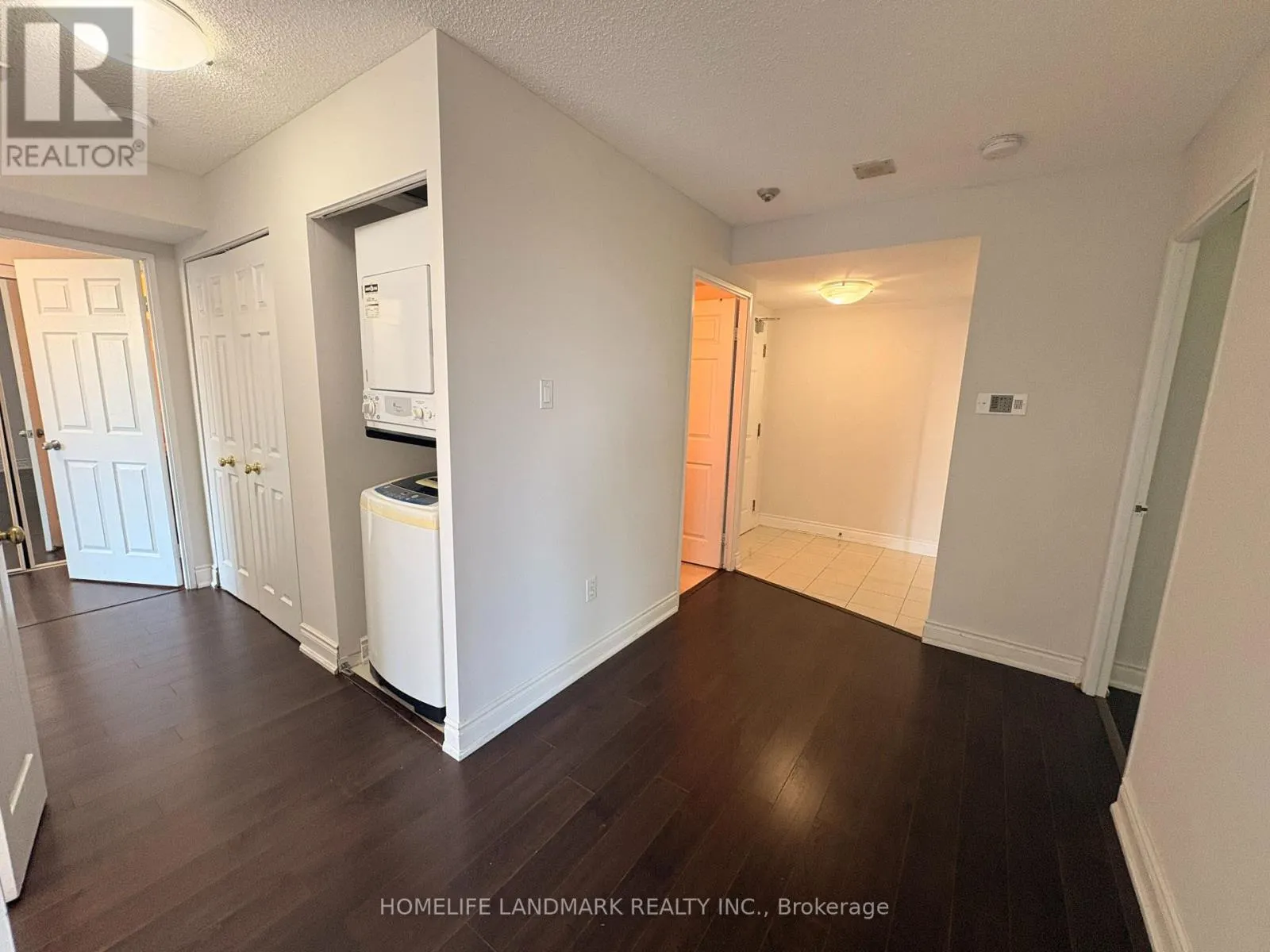 315 - 250 WEBB DRIVE