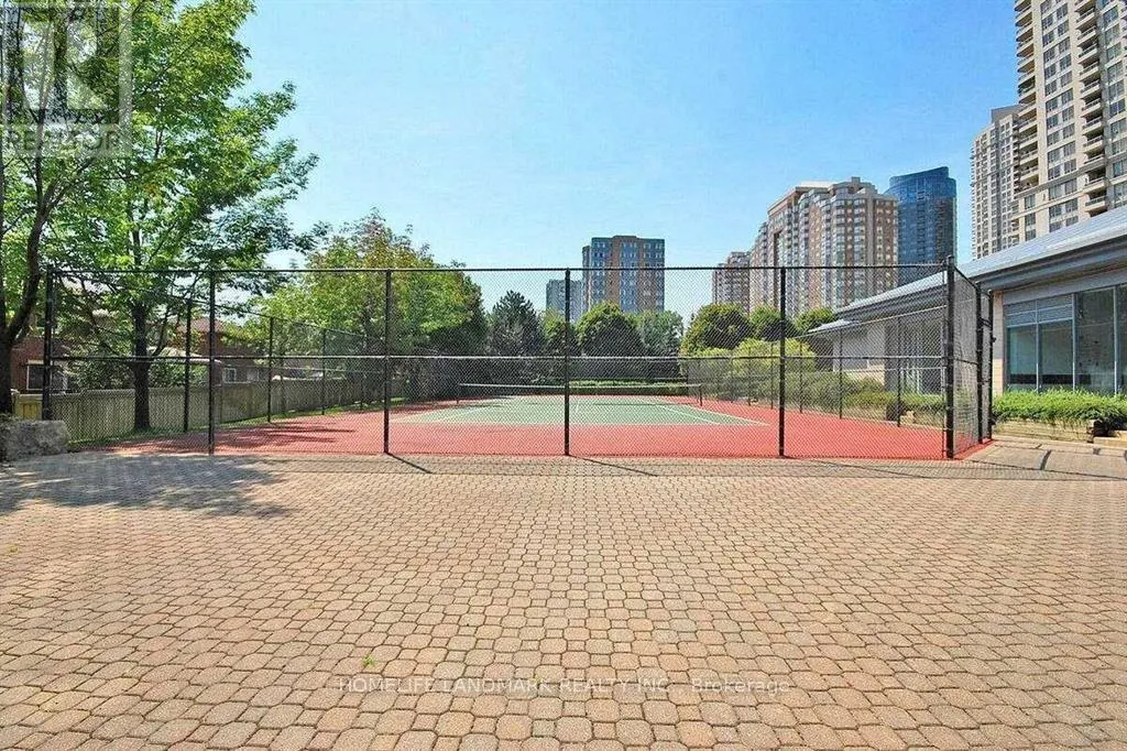 315 - 250 WEBB DRIVE