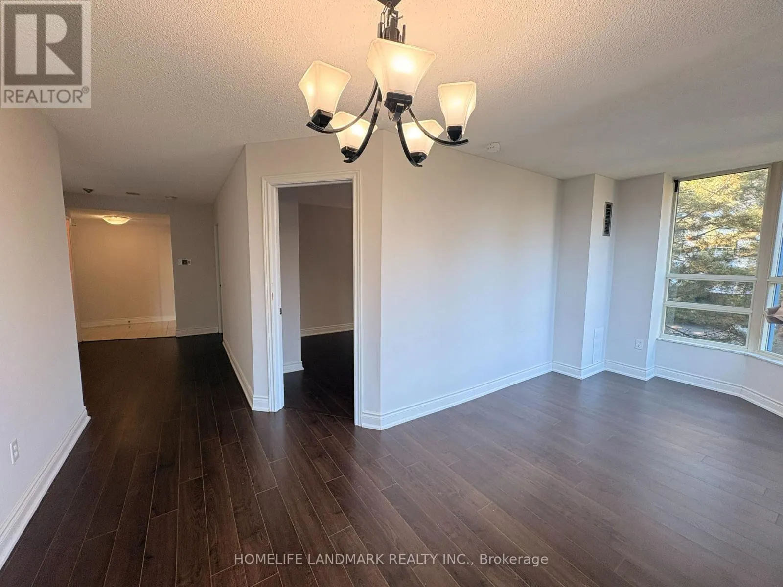 315 - 250 WEBB DRIVE