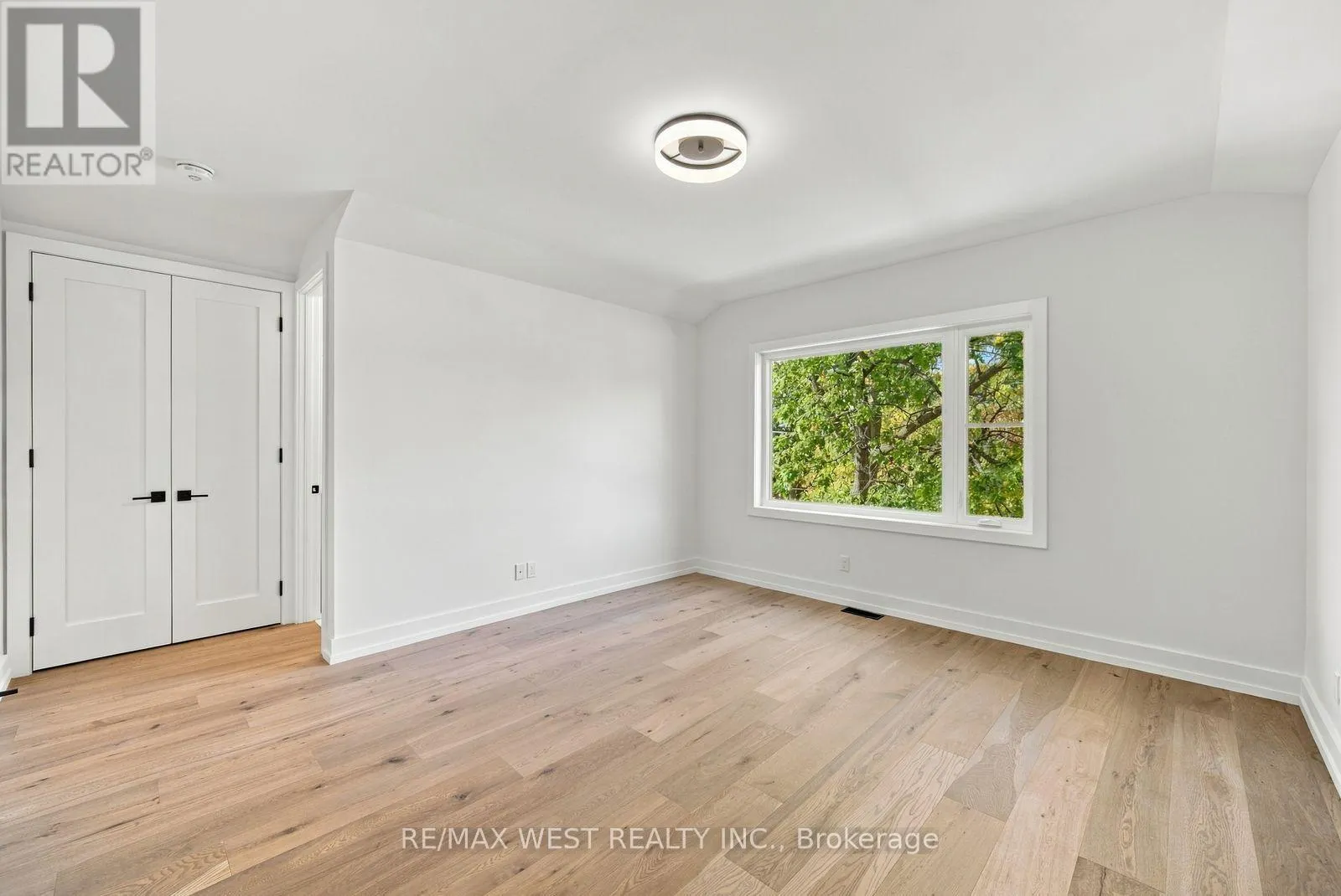 157 ALDERCREST AVENUE