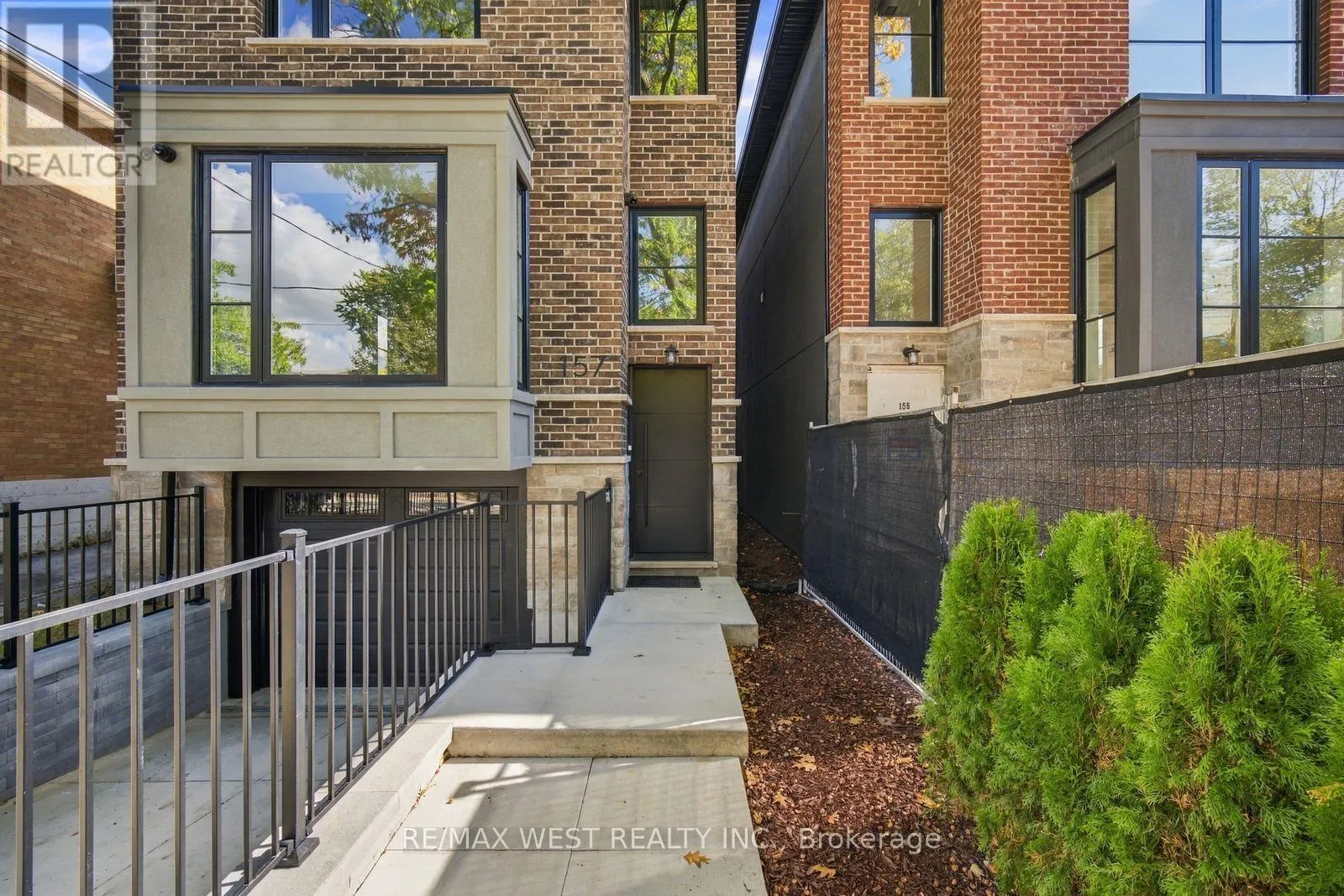 157 ALDERCREST AVENUE
