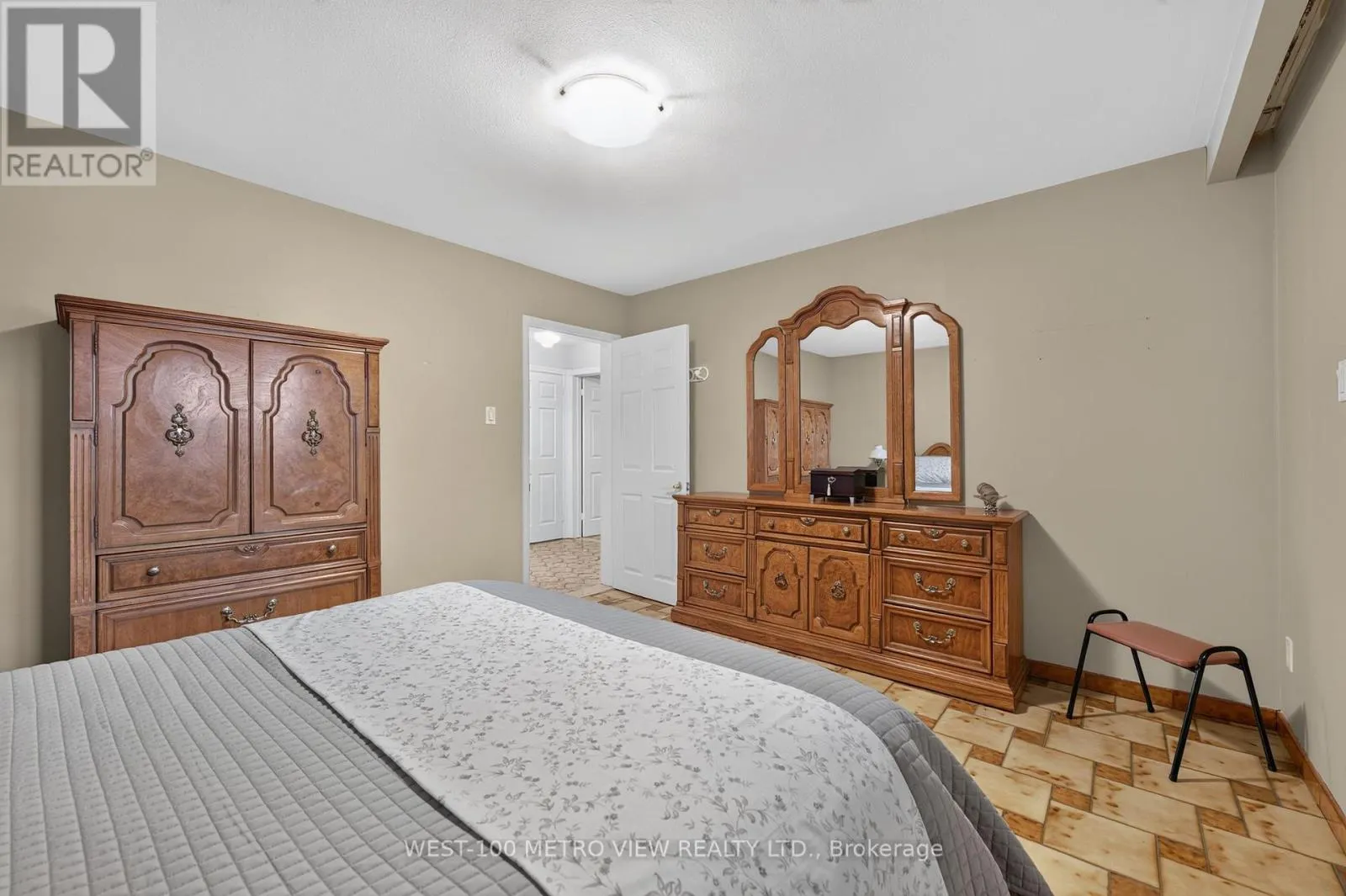3411 PINESMOKE CRESCENT