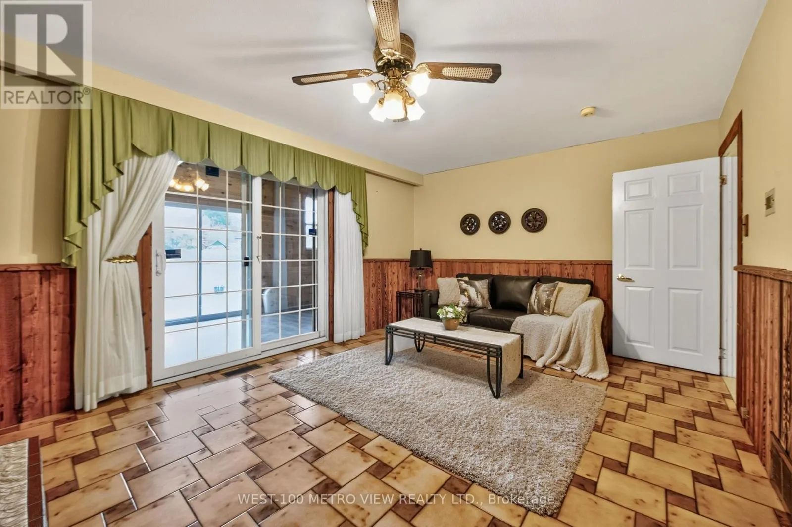 3411 PINESMOKE CRESCENT