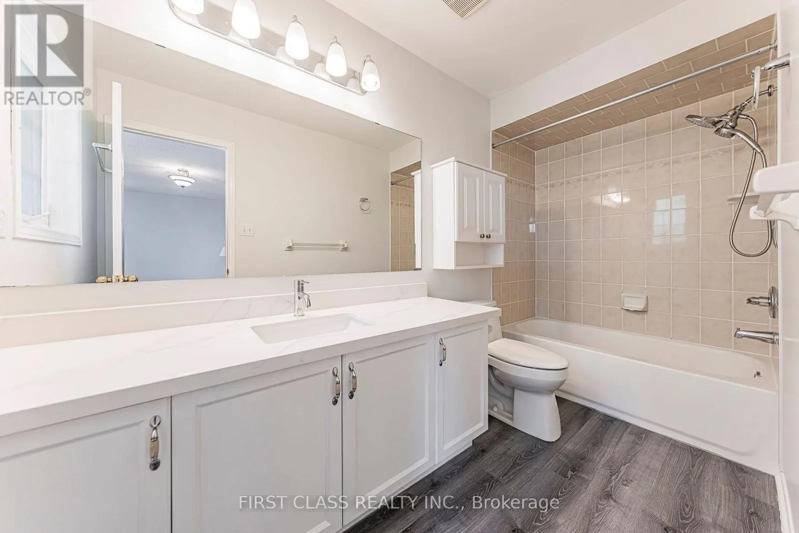 24 - 5110 FAIRVIEW STREET