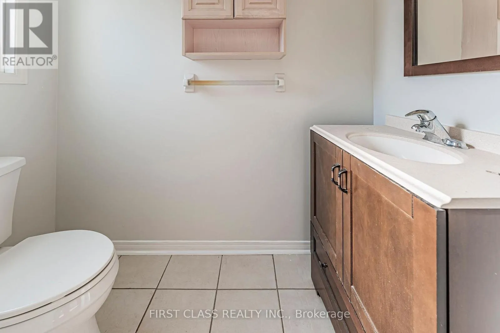 24 - 5110 FAIRVIEW STREET