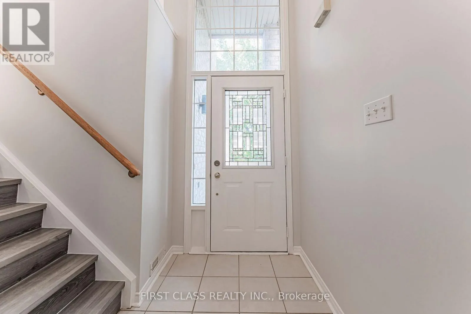 24 - 5110 FAIRVIEW STREET