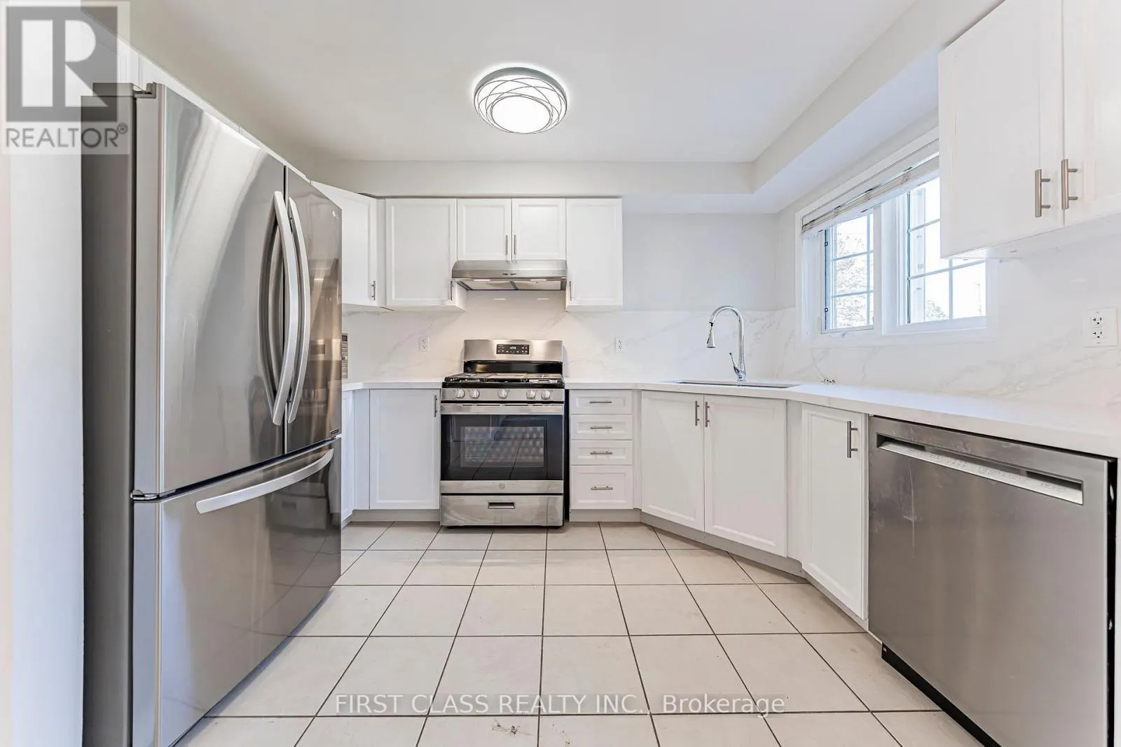 24 - 5110 FAIRVIEW STREET