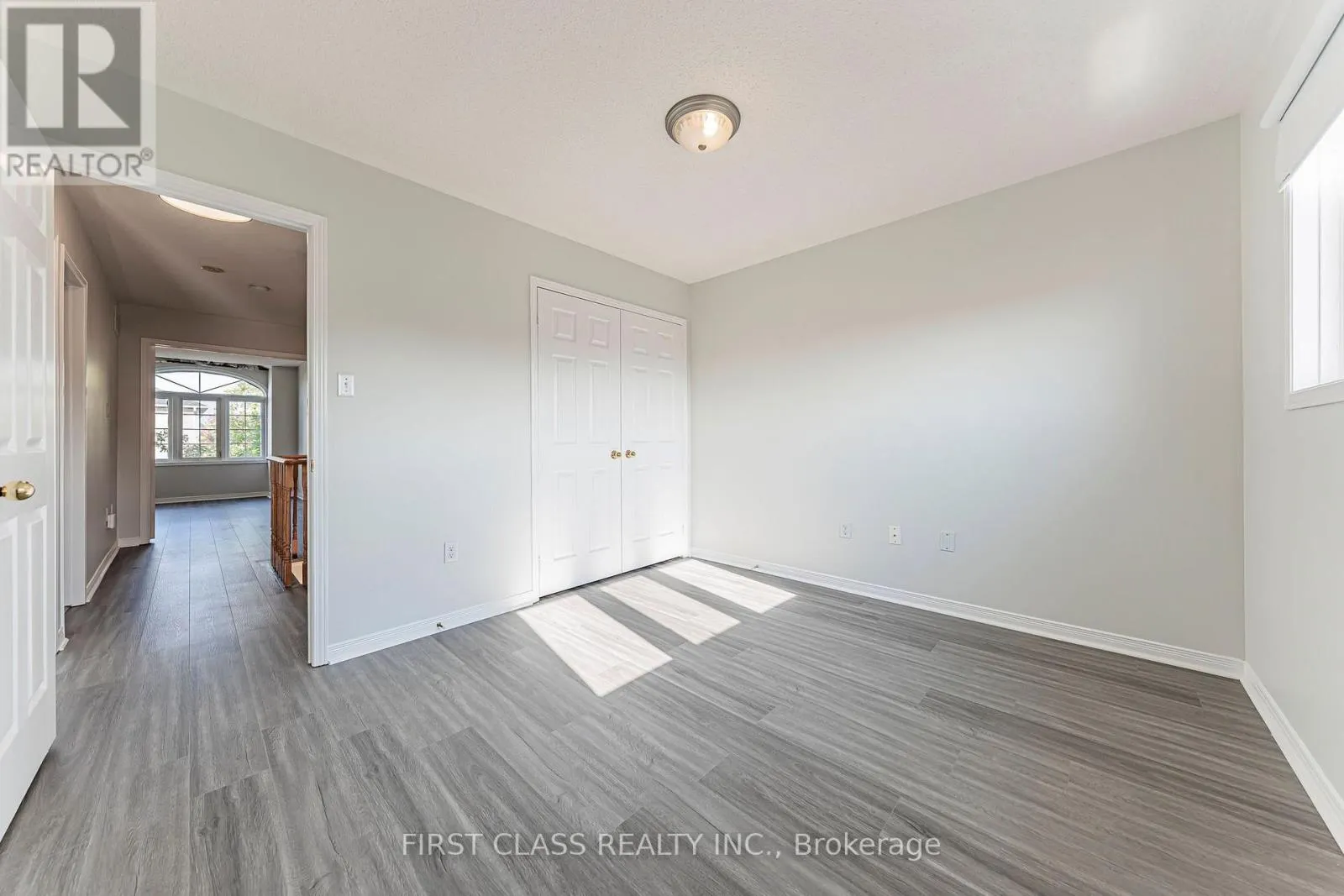 24 - 5110 FAIRVIEW STREET